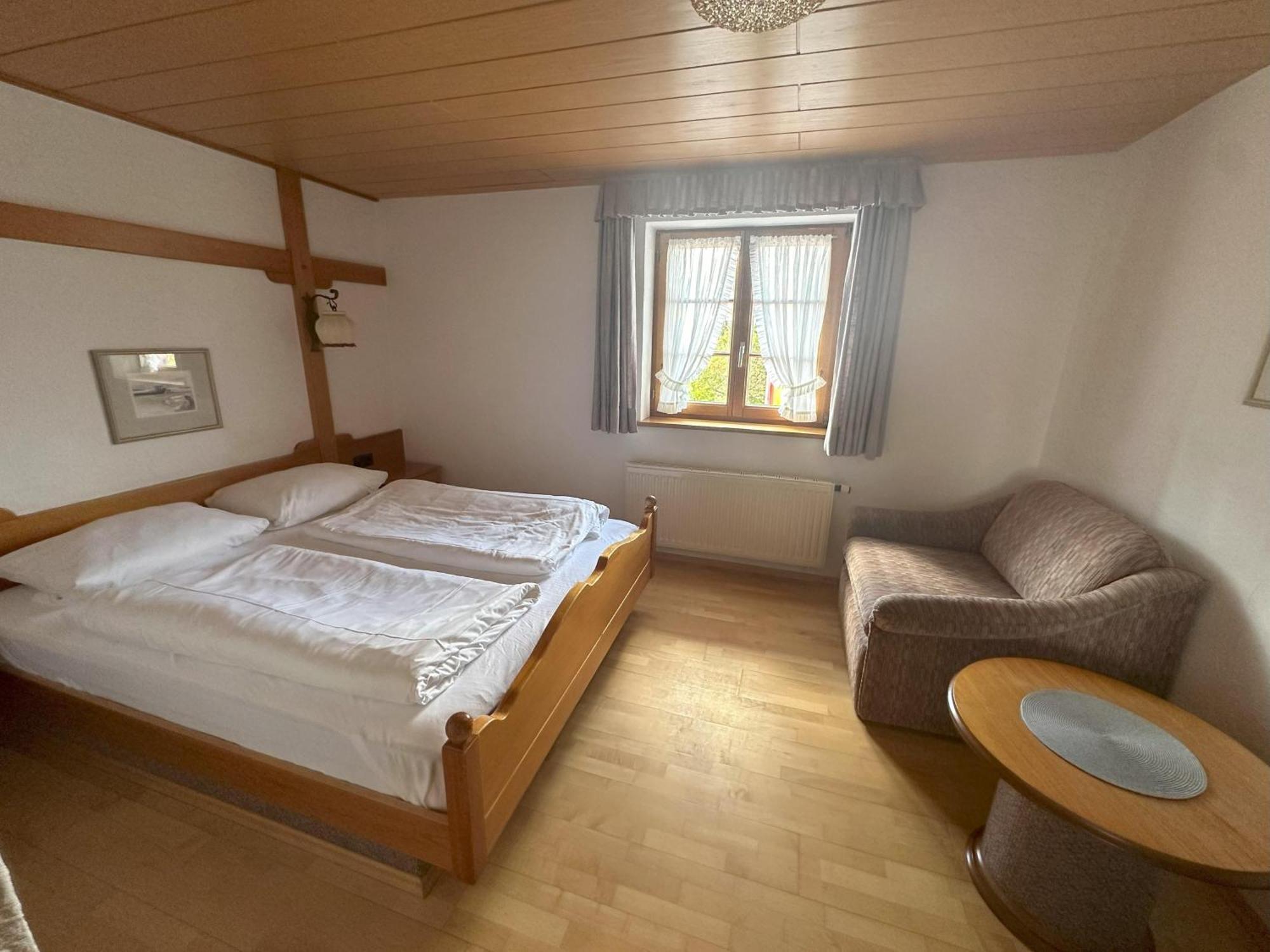 Hoehengasthaus Haldenhof 위버링겐 외부 사진